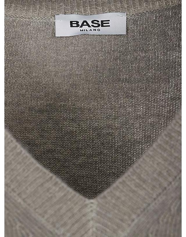 바제 [해외직구] 24FW 베이스 스웨터 B4393 857968 Grey 착용컷