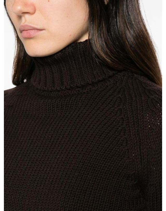 바제 [해외직구] 26FW 베이스 스웨터 B8566 1700278 BLACK 착용컷