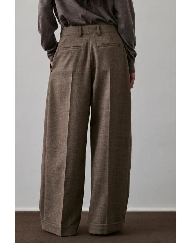 쉐흐 [해외직구] 26SS 쉐르 스트레이트 팬츠 PAN0973 ECR41 Beige 착용컷