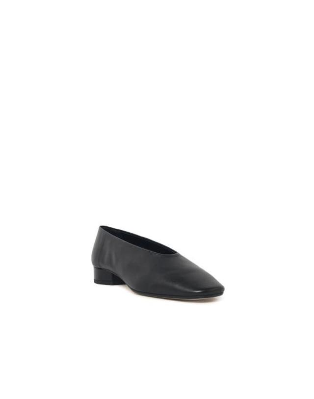 에이디 [해외직구] 26FW 에이드 플랫 슈즈 PUGELR25CH0221 Black 착용컷