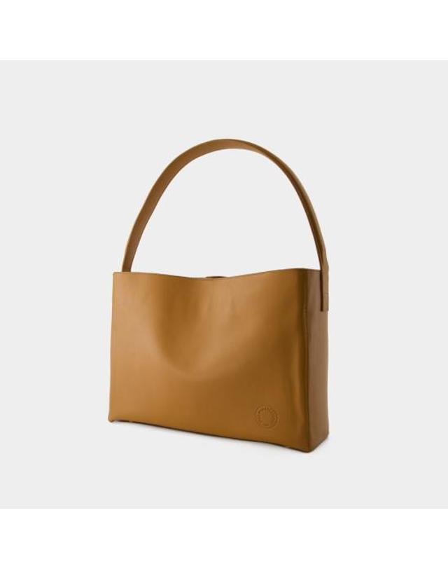 이네스 드 라 프레상쥬 [해외직구] 24SS 이네스 드 라 프레상쥬 숄더백 INTL070BCA031M615CAMEL BROWN 착용컷