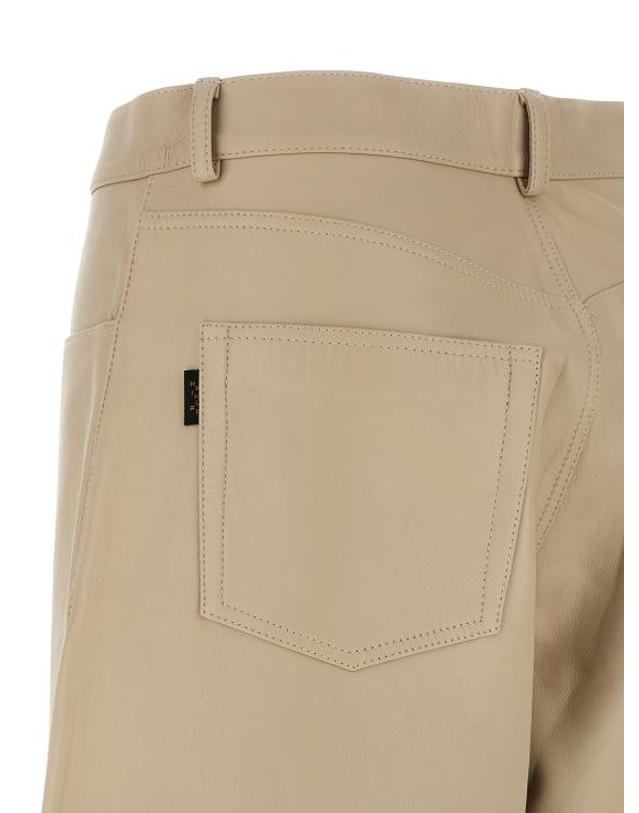 하이쿠레 [해외직구] 25FW 하이쿠레 스트레이트 팬츠 HEW03296PL002TPC0006 Beige 착용컷
