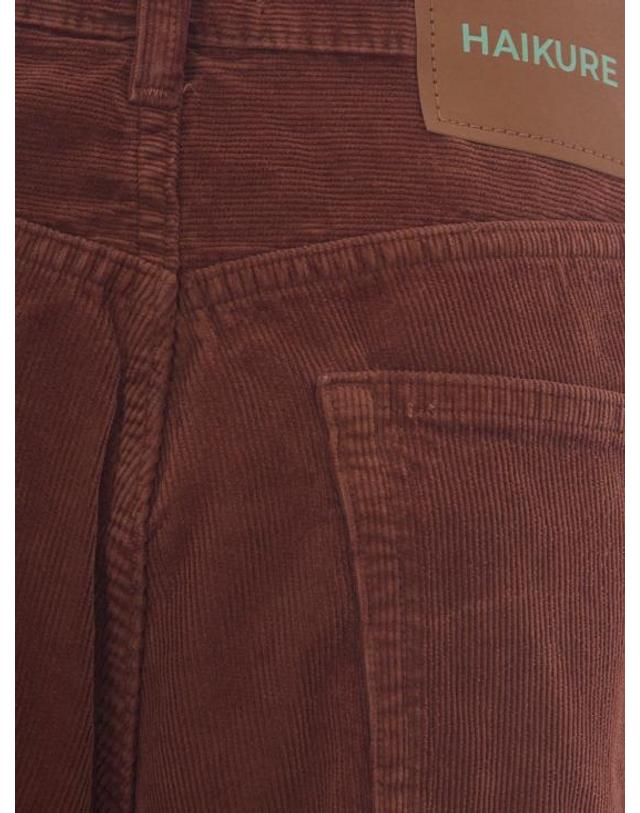하이쿠레 [해외직구] 26FW 하이쿠레 스트레이트 팬츠 HEW03296GF184PX T0574 Beige 착용컷