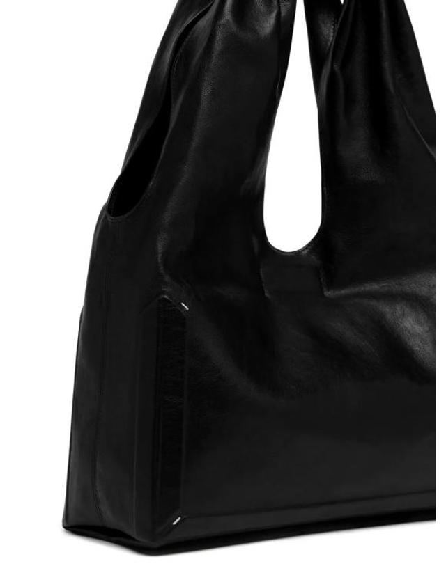 메종 마르지엘라 [해외직구] 26FW 마르지엘라 숄더백 SB2WD0103P8982099 T8013 BLACK 착용컷