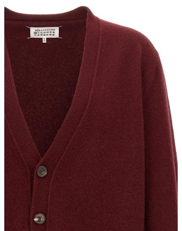 메종 마르지엘라 [해외직구] 24FW 마르지엘라 가디건 MA293359BM BURGUNDY 착용컷