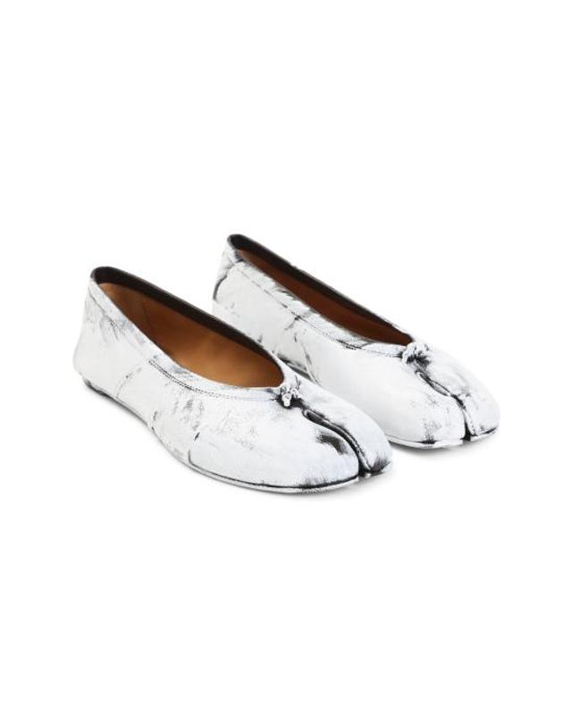 메종 마르지엘라 [해외직구] 26FW 마르지엘라 타비 발레리나 스웨이드 플랫 슈즈 S58WZ0127 P4162 H1532 BLACK WHITE 착용컷