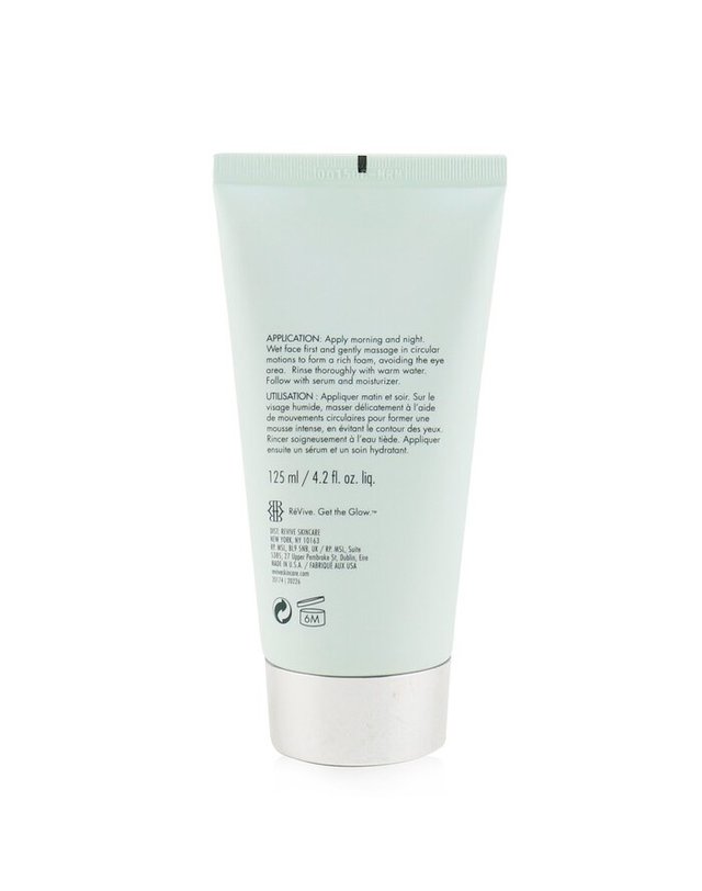 레비브 레비브 포밍 클렌저 엔리치드 하이드레이팅 125ml 착용컷