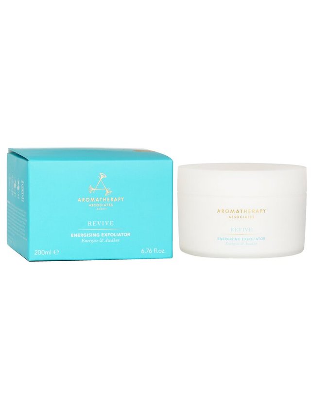 아로마테라피 어소시에이트 아로마테라피 어소시에이츠 리바이브 리바이브 200ml 착용컷
