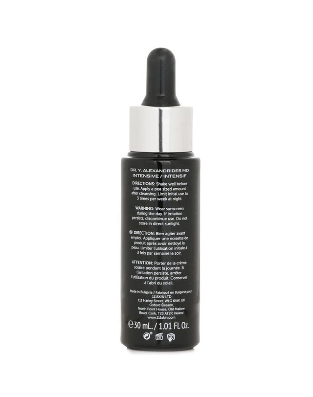 111스킨 원원원스킨 셀레셜 블랙 다이아몬드 셀레셜 블랙 다이아몬드 레티놀 오일 30ml 착용컷