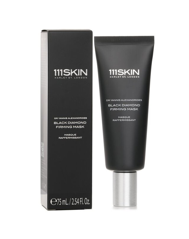 111스킨 원원원스킨 셀레셜 블랙 다이아몬드 블랙 다이아몬드 퍼밍 마스크 75ml 착용컷
