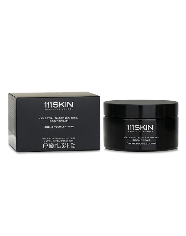 111스킨 원원원스킨 천상의 블랙 다이아몬드 바디 크림 160ml 착용컷