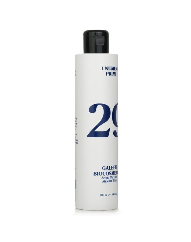 이 누메리 프리미 이 누메리 프리미 N.29 미셀라 워터 클렌징 200ml 착용컷