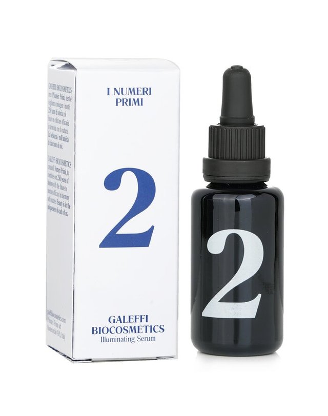 이 누메리 프리미 이 누메리 프리미 N.2 일루미네이팅 세럼 30ml 착용컷