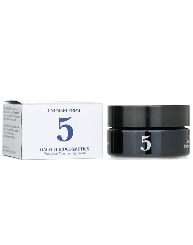 이 누메리 프리미 이 누메리 프리미 N.5 프로텍티브 모이스처라이징 크림 50ml 착용컷