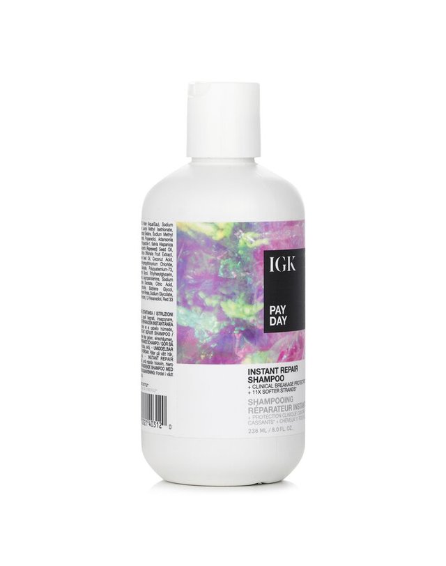 아이지케이 IGK 페이데이 인스턴트 샴푸 236ml 착용컷