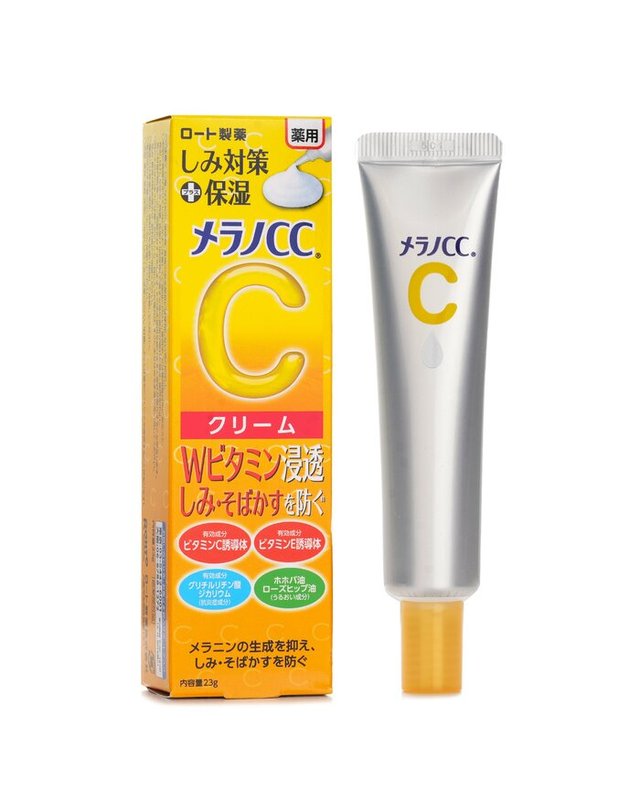 로토 로토 멜라노 CC 보습 크림 23g 착용컷