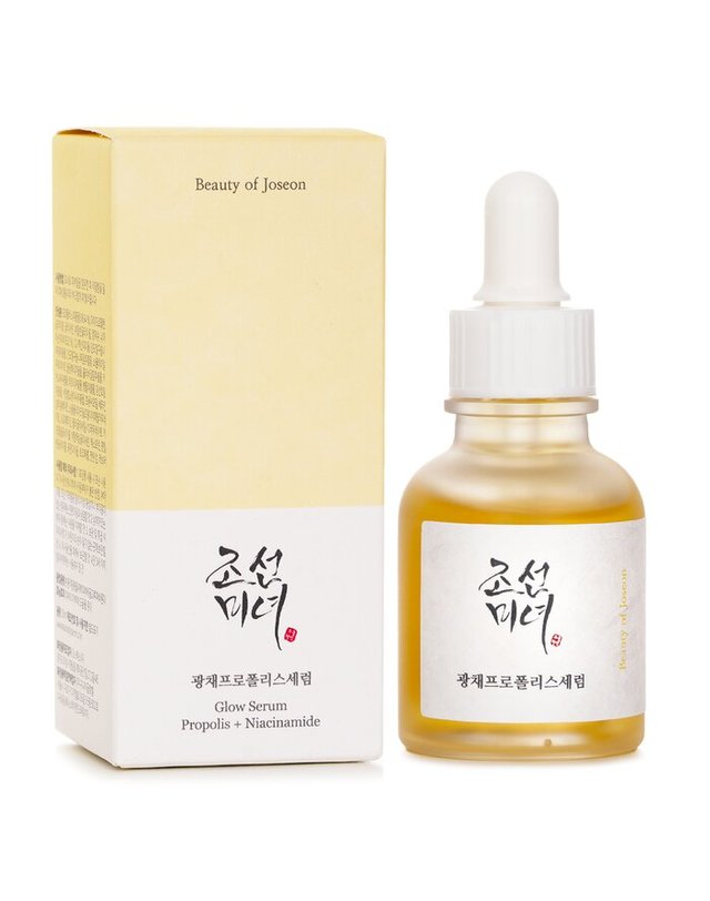 조선미녀 조선미녀 프로폴리스 + 나이아신아마이드 글로우 세럼 30ml 착용컷
