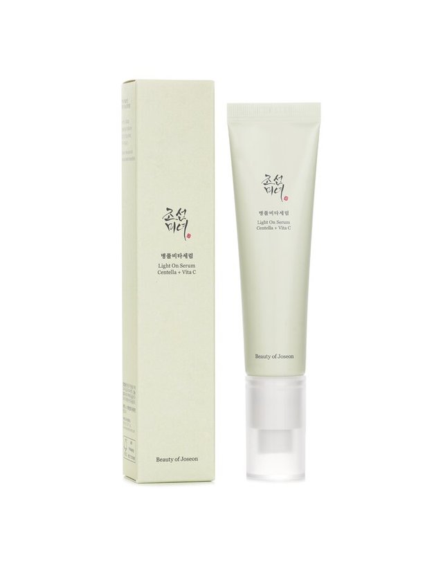 조선미녀 조선미녀 센텔라 + 비타 C 라이트 온 세럼 30ml 착용컷