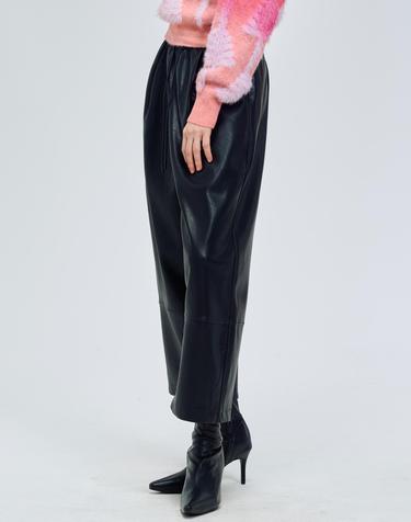 [허리밴딩] 와이드 페이크 레더 팬츠 LN11SL102