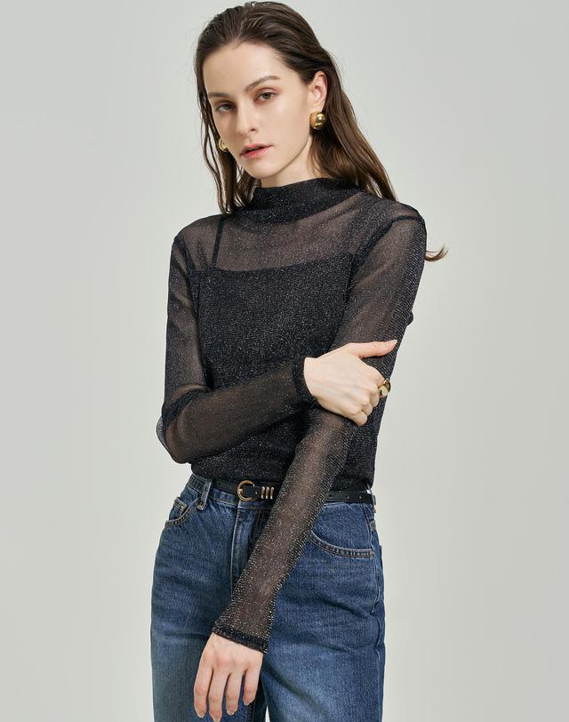 르니앤맥코이 펄 시스루 하이넥 티셔츠 MN10TS500FJY 착용컷