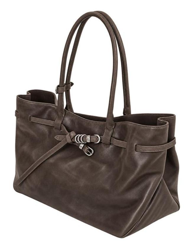 마지셔우드 [해외직구] 26FW 마지셔우드 숄더백 M26531SB19 PUSA BROWN 착용컷