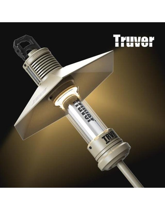 트루버 트루버 레펠런트 랜턴 감성캠핑 LED 훈증기 모기 퇴치기 차박 랜턴 착용컷