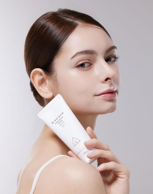 소이담 닥터 소이담 피디알엔 리페어 크림 80ml 착용컷