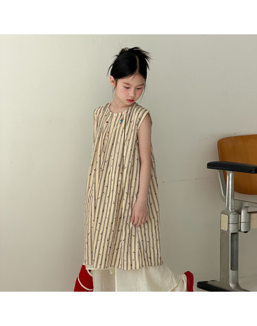 플라워 스트라이프 민소매 원피스 R17512