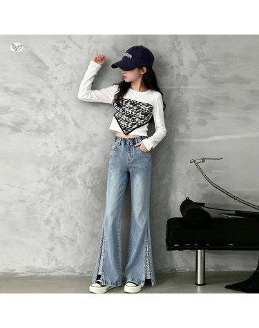 사이드 슬릿 플레어 데님 팬츠 R21904
