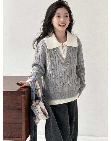 그레이 카라 케이블 레이어드 니트 R23549
