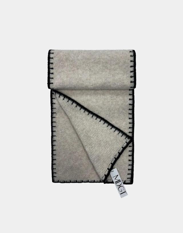 엠디지티 Stitch Scarf Solid[MDE6ZY0015] 착용컷