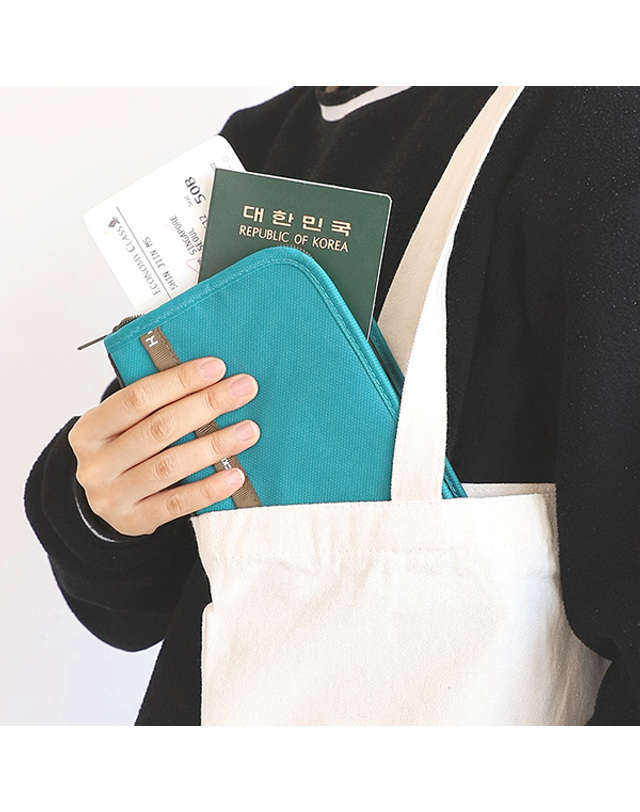 히키스 히키스 여행용 여권 지갑 파우치 REAL 카드수납 생활방수 멀티포켓 착용컷