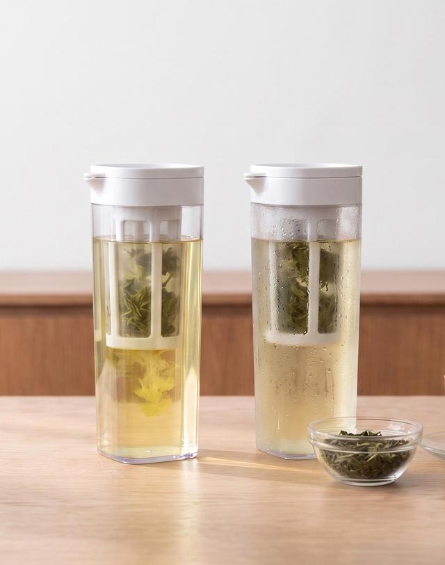 히키스 HICKIES 식약처인증 홈카페 슬림 인퓨저 사무실 티보틀 카페 물병 1100ml 착용컷