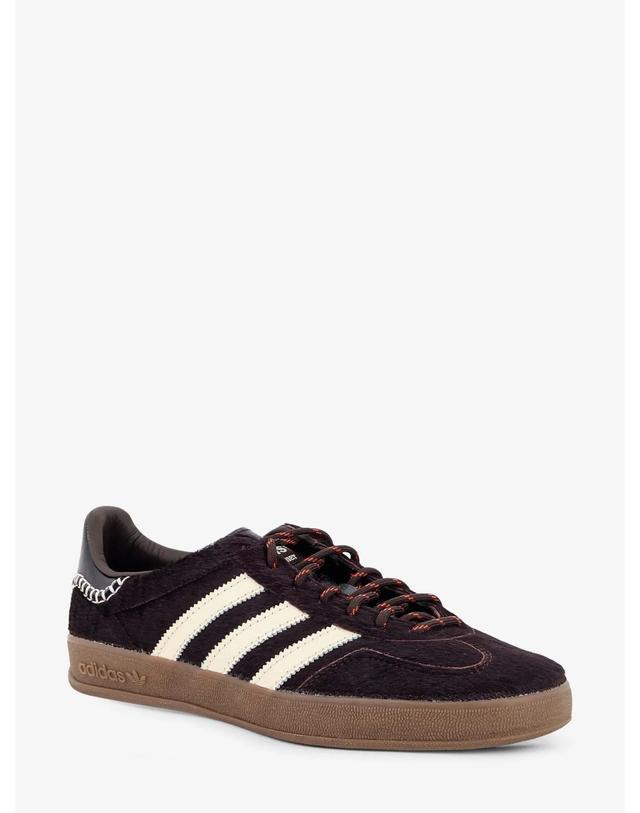 아디다스 [해외직구][N85]아디다스 KK3640 공용 스니커즈 슬립온 ADIDAS X WALES BONNER WB Gazelle Pony pony skin sneakers with iconic side stripes 착용컷