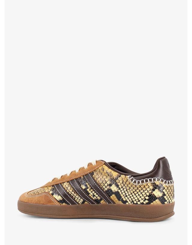 아디다스 [해외직구][N85]아디다스 KK3641 공용 스니커즈 슬립온 ADIDAS X WALES BONNER WB Gazelle Snake leather sneakers with python print 착용컷