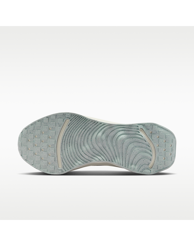 나이키 [NIKE] 나이키 모티바 여성 워킹화 / 배얼리 그레이-세일-페일 아이보리_HQ3491-099 착용컷