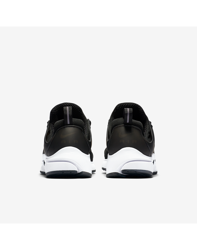 나이키 [NIKE] 에어 프레스토 에센셜_848187009 착용컷