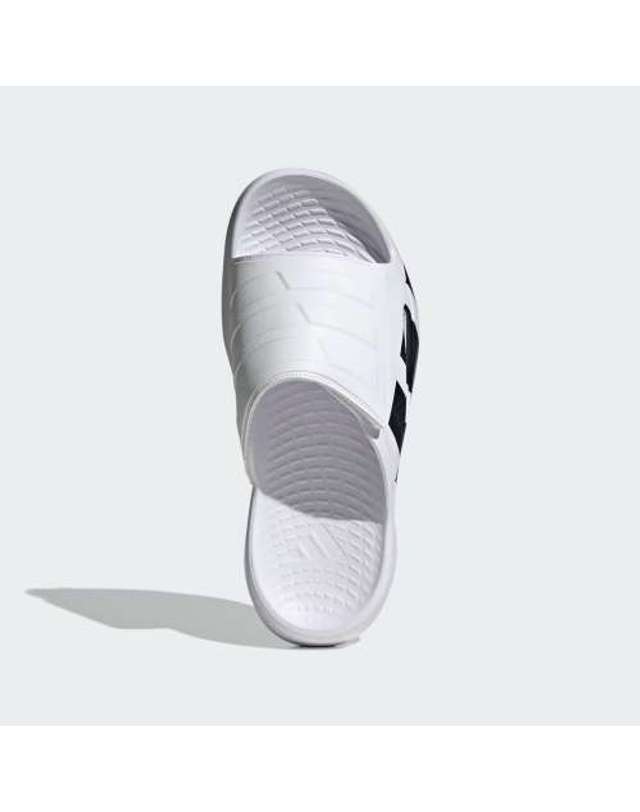 아디다스 [ADIDAS] 라이트블레이즈 슬라이드 클라우드 화이트 / 코어 블랙 / 코어 블랙_JS3584 착용컷