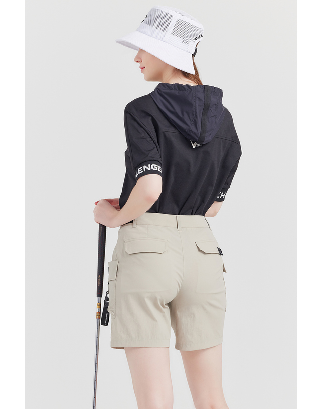 챌린저 소매 로고플레이 가오리핏 후디 여성 골프 반팔티셔츠 블랙 착용컷
