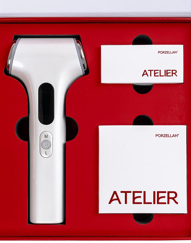 포젤란 홈 포젤란H 아뜰리에 올인원 케어 디바이스 ATELIER 착용컷