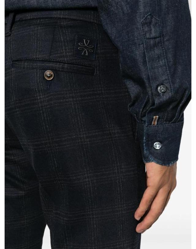 야콥코헨 [해외직구] 23FW 야콥코헨 스트레이트 팬츠 UPT0102S4096 6015 NAVY 착용컷