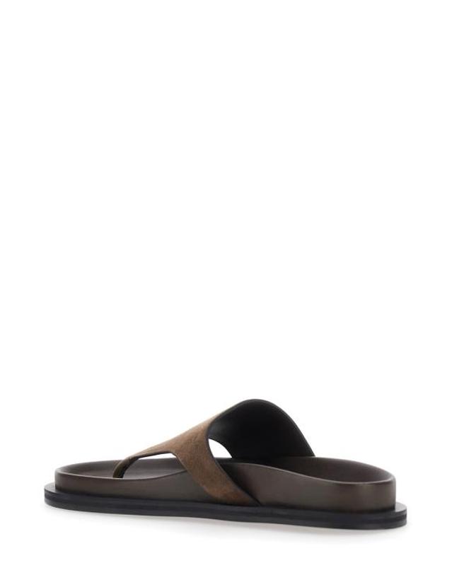 에이 에머리 [해외직구] 26SS 에이 에머리 뮬 슬리퍼 242321CEDARSUEDE Brown 착용컷