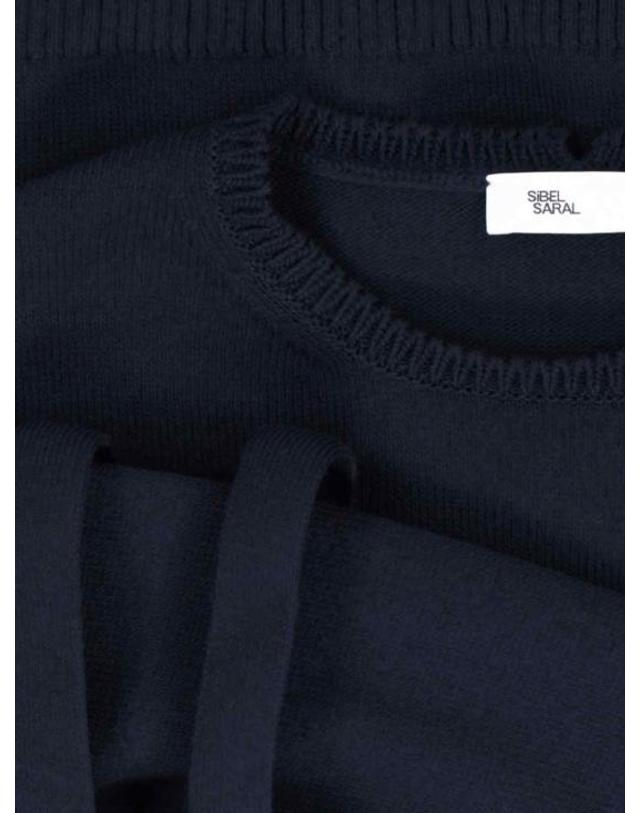 사이블사렐 [해외직구] 25FW 사이블사렐 스웨터 WINTER MARINE L S SWEATERNAVY Blue 착용컷