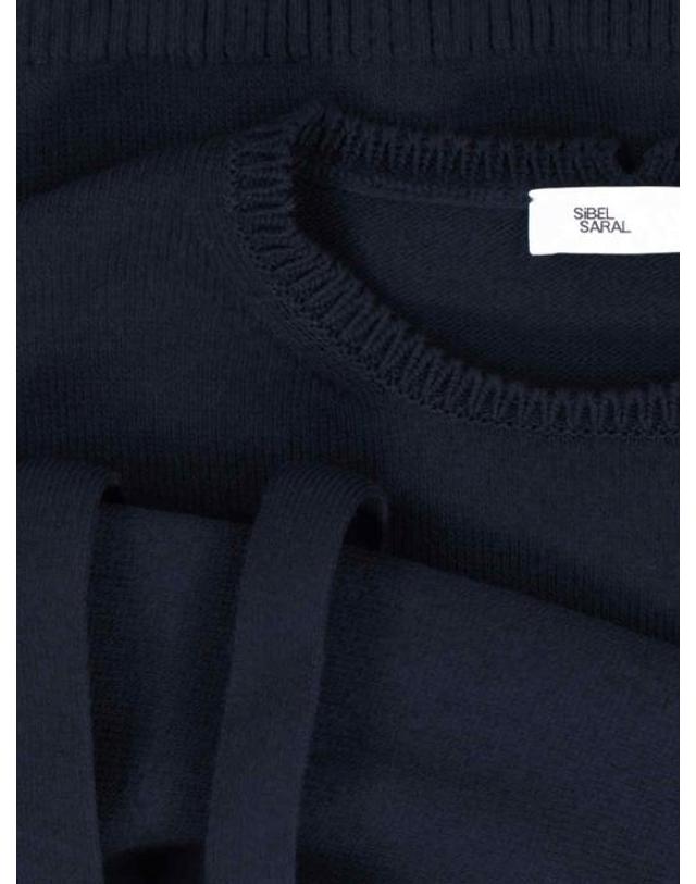 사이블사렐 [해외직구] 25FW 사이블사렐 스웨터 WINTER MARINE L S SWEATER NAVY Blue 착용컷