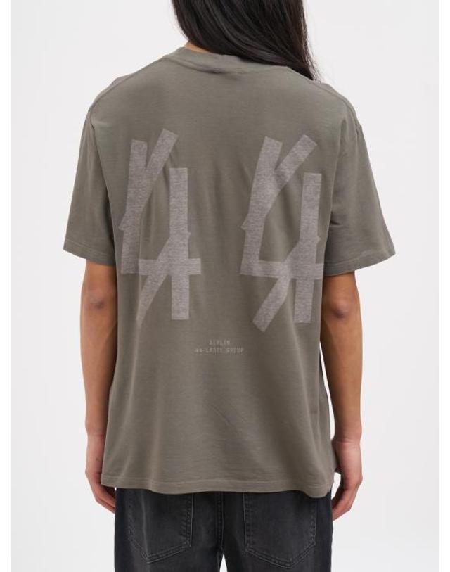 44레이블 [해외직구] 26SS 44레이블 반팔 티셔츠 NB0030653FA725P776 GREY 착용컷