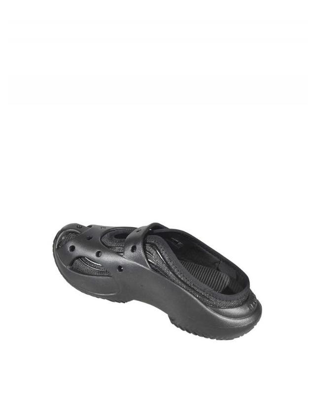 크록스 [해외직구] 26SS 크록스 샌들 블랙 CR211907BLACK TP582139327 착용컷