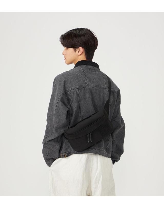노스페이스 퍼플라벨 노스페이스 퍼플라벨 Synthetic Leather Field Funny Pack 숄더백 2컬러 N26FU040 착용컷