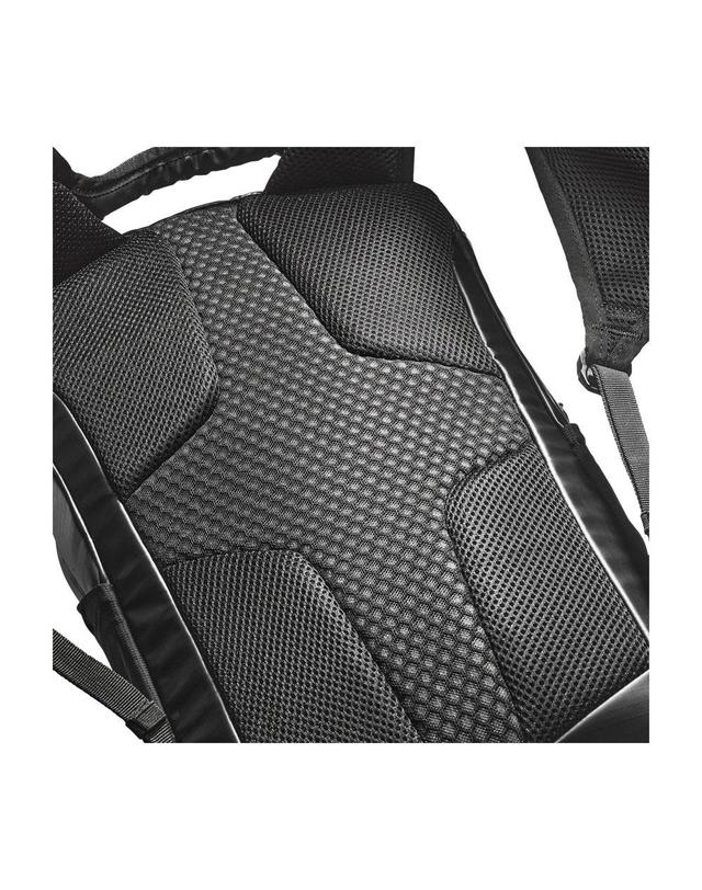 살로몬 살로몬 XT 15 OG 등산 트레킹 러닝 백팩 배낭 가방 남녀 공용 블랙 LC2868000 착용컷