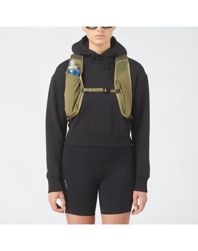 살로몬 살로몬 XT 25 등산 트레킹 러닝 백팩 배낭 가방 남녀 공용 올리브 LC2857400 착용컷