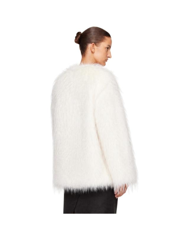 루루 드 시종 [해외직구] 26 FW Loulou de Saison 화이트 로우 퍼 코트 262473F059000 착용컷